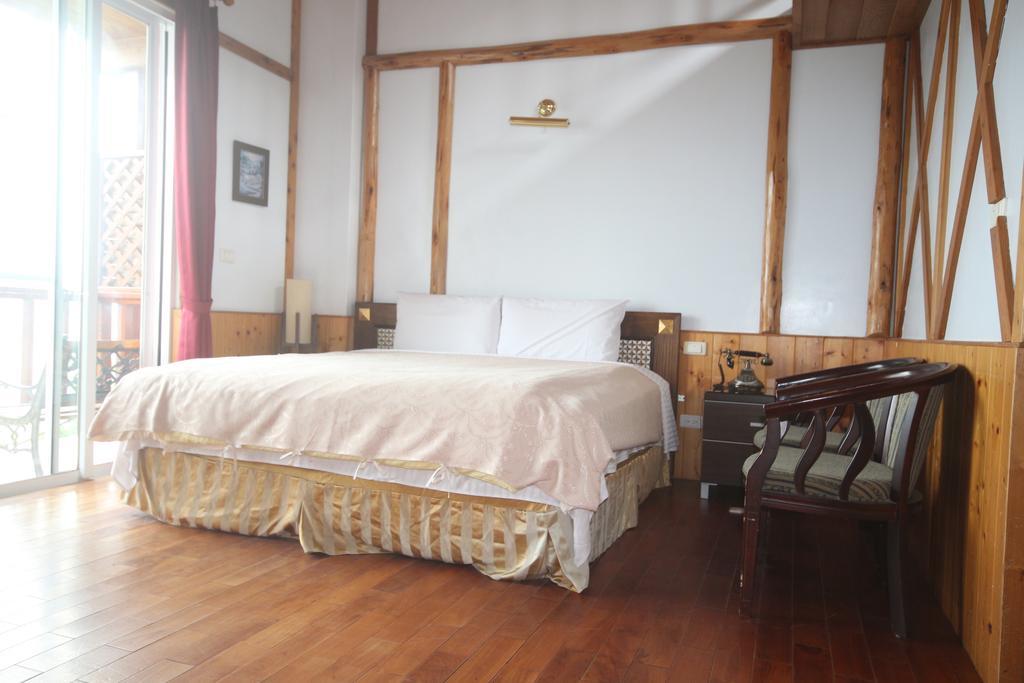 Cingjing Vienna Pleasance Cottage Renai Exterior photo